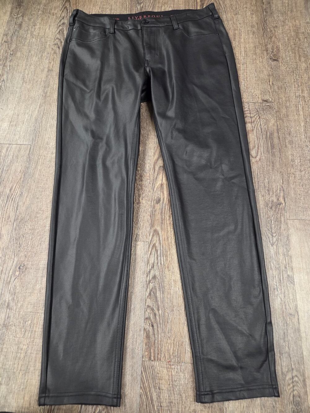 Liverpool Jeans Company Women's Madonna Skinny Legging 12/31 Faux Leather Pants
